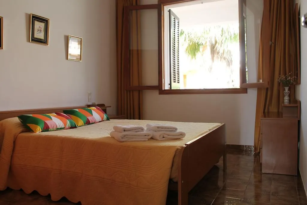 Holiday home Villa Es Tamarells Blue
